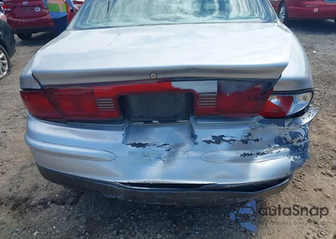 2001 Buick Regal Gs from USA, damaged, VIN 2G4WF551X11307720